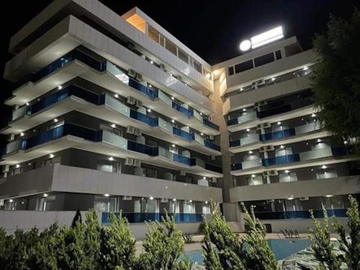 Sunrise Luxury Apartments Navodari Bagian luar foto